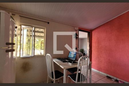 Casa à venda com 145m², 4 quartos e 1 vaga Casa à venda com 145m², 4 quartos e 1 vagaCozinha