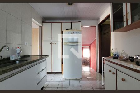 Casa à venda com 145m², 4 quartos e 1 vaga Casa à venda com 145m², 4 quartos e 1 vagaCozinha