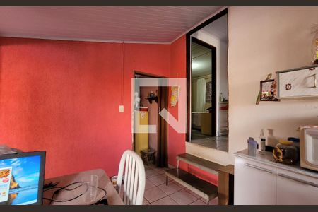 Casa à venda com 145m², 4 quartos e 1 vaga Casa à venda com 145m², 4 quartos e 1 vagaCozinha