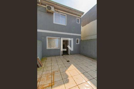 Casa para alugar com 70m², 2 quartos e 2 vagasÁrea externa 