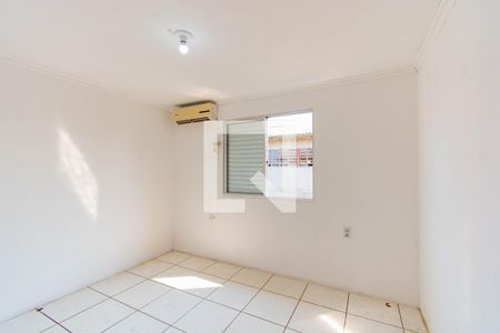 Casa para alugar com 70m², 2 quartos e 2 vagasQuarto 2