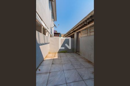 Casa para alugar com 70m², 2 quartos e 2 vagasÁrea externa 