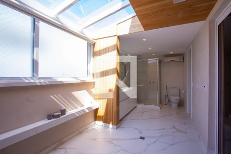 Apartamento para alugar com 333m², 4 quartos e 3 vagasBanheiro da Suíte 3