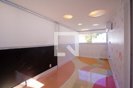 Apartamento para alugar com 333m², 4 quartos e 3 vagasSuíte 2