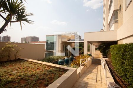 Apartamento à venda com 83m², 2 quartos e 1 vagaÁrea de Serviço