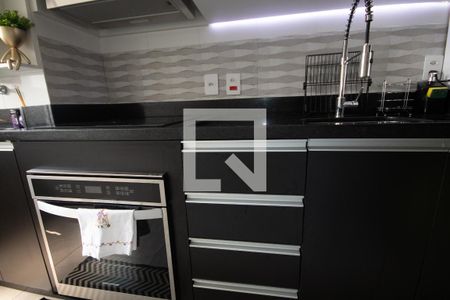 Apartamento à venda com 83m², 2 quartos e 1 vagaCozinha e Área de Serviço