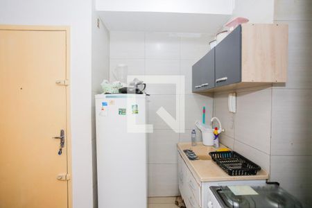 Cozinha de apartamento à venda com 1 quarto, 30m² em Jardim Dona Leopoldina, Porto Alegre