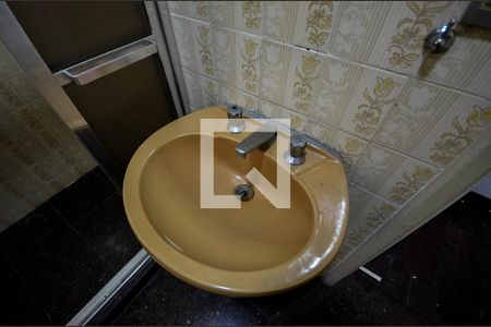 Casa de condomínio à venda com 63m², 2 quartos e sem vagaBanheiro Social