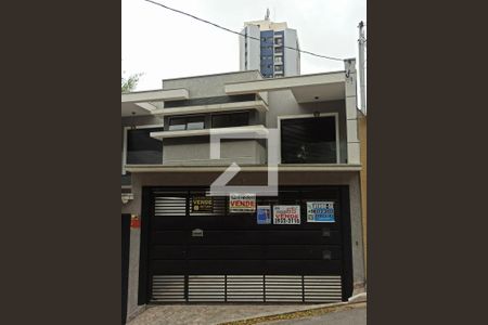 Casa à venda com 182m², 3 quartos e 3 vagasFachada do Imóvel