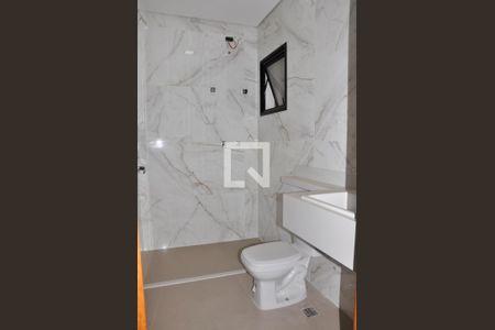 Casa à venda com 182m², 3 quartos e 3 vagasDetalhe - Suíte 