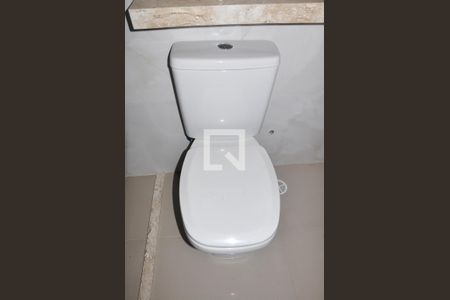 Casa à venda com 182m², 3 quartos e 3 vagasDetalhe - Suíte 