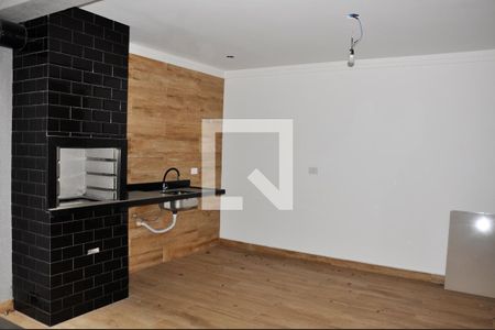 Casa à venda com 182m², 3 quartos e 3 vagasDetalhe - Quintal e Área de Serviço