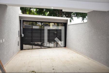 Casa à venda com 182m², 3 quartos e 3 vagasGaragem