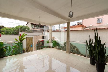 Casa à venda com 360m², 3 quartos e 5 vagasVaranda de Entrada