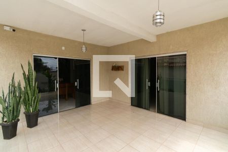 Casa à venda com 360m², 3 quartos e 5 vagasVaranda de Entrada