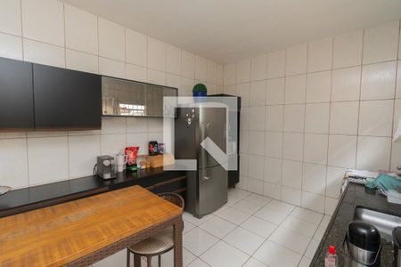 Casa à venda com 360m², 3 quartos e 5 vagasCozinha