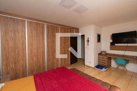 Casa à venda com 360m², 3 quartos e 5 vagasSuite 2