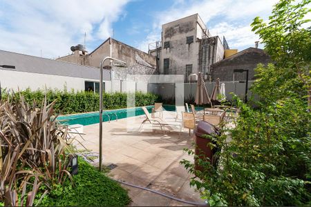 Apartamento à venda com 35m², 2 quartos e sem vagaÁrea Comum - Piscina