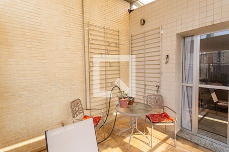 Apartamento à venda com 250m², 4 quartos e 4 vagasVaranda da Sala 2 na Cobertura