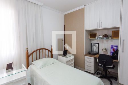 Apartamento à venda com 250m², 4 quartos e 4 vagasQuarto 2