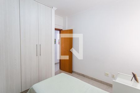 Apartamento à venda com 250m², 4 quartos e 4 vagasQuarto 2