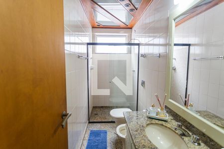 Apartamento à venda com 250m², 4 quartos e 4 vagasBanheiro Social