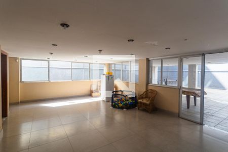 Apartamento à venda com 250m², 4 quartos e 4 vagasÁrea comum - Salão de festas