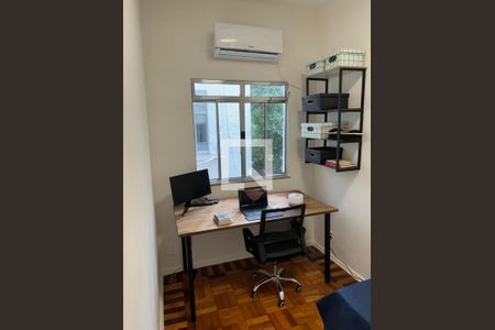 Apartamento à venda com 3 quartos, 65m² em Laranjeiras, Rio de Janeiro