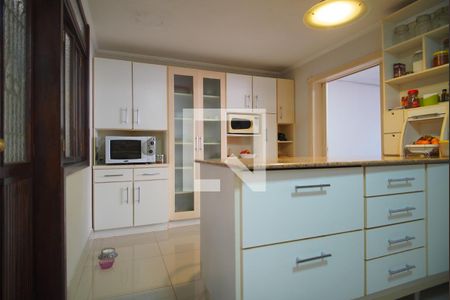 Casa à venda com 348m², 3 quartos e 5 vagasCozinha