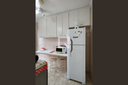 Apartamento para alugar com 75m², 2 quartos e 1 vaga Apartamento para alugar com 75m², 2 quartos e 1 vagaCozinha