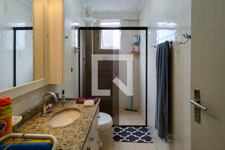 Apartamento para alugar com 75m², 2 quartos e 1 vaga Apartamento para alugar com 75m², 2 quartos e 1 vagaBanheiro