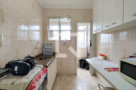 Cozinha de apartamento para alugar com 2 quartos, 75m² em Caiçara, Praia Grande