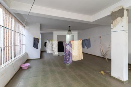 Casa à venda com 400m², 5 quartos e 2 vagasSalão