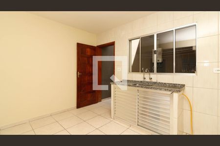 Casa de condomínio para alugar com 80m², 2 quartos e sem vaga Casa de condomínio para alugar com 80m², 2 quartos e sem vagaCozinha
