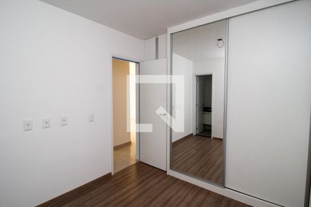 Apartamento à venda com 55m², 2 quartos e 2 vagasQuarto 2