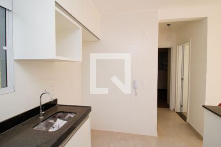 Cozinha  de apartamento à venda com 2 quartos, 55m² em Buritis, Belo Horizonte