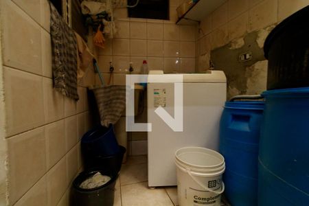 Casa à venda com 212m², 3 quartos e 2 vagasÁrea de Serviço