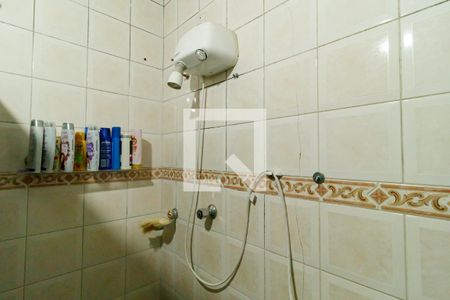 Casa à venda com 212m², 3 quartos e 2 vagasBanheiro