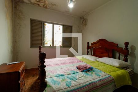 Casa à venda com 212m², 3 quartos e 2 vagasQuarto 2