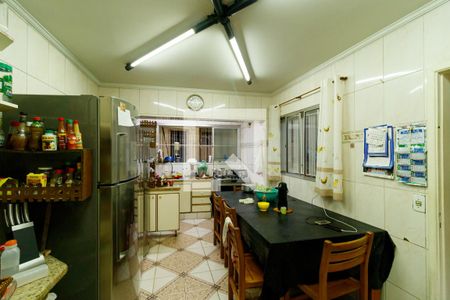 Casa à venda com 212m², 3 quartos e 2 vagasCozinha