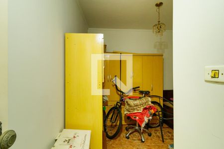 Casa à venda com 212m², 3 quartos e 2 vagasQuarto 3