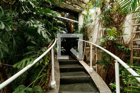 Casa à venda com 212m², 3 quartos e 2 vagasÁrea externa