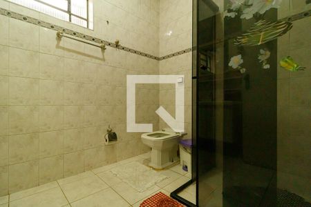 Casa à venda com 212m², 3 quartos e 2 vagasBanheiro 2