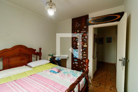 Casa à venda com 212m², 3 quartos e 2 vagasQuarto 2