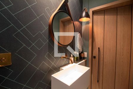 Casa à venda com 247m², 4 quartos e 2 vagas Casa à venda com 247m², 4 quartos e 2 vagasLavabo