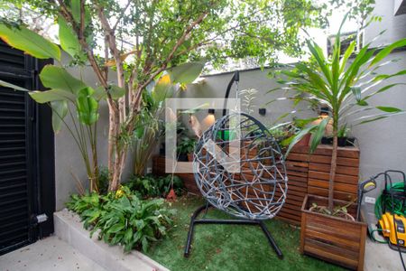 Casa à venda com 247m², 4 quartos e 2 vagas Casa à venda com 247m², 4 quartos e 2 vagasJardim