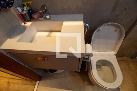 Casa à venda com 247m², 4 quartos e 2 vagas Casa à venda com 247m², 4 quartos e 2 vagasBanheiro da Suíte 1