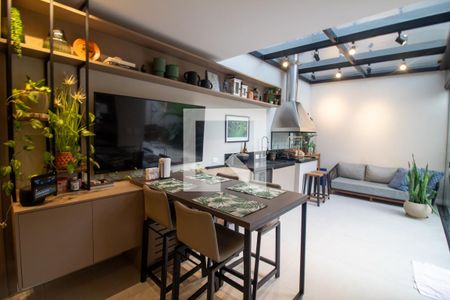 Casa à venda com 247m², 4 quartos e 2 vagas Casa à venda com 247m², 4 quartos e 2 vagasChurrasqueira