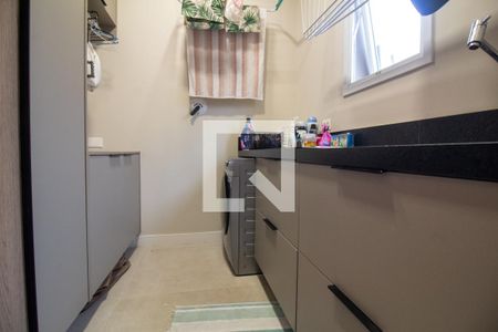 Casa à venda com 247m², 4 quartos e 2 vagas Casa à venda com 247m², 4 quartos e 2 vagasÁrea de Serviço