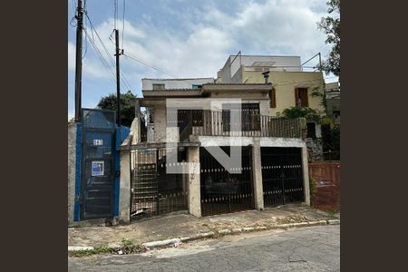 Casa para alugar com 95m², 2 quartos e sem vagaFachada